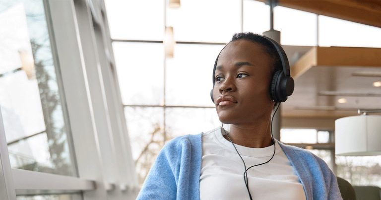 How to Talk About Unexpected Pregnancy with Family Over the Holidays