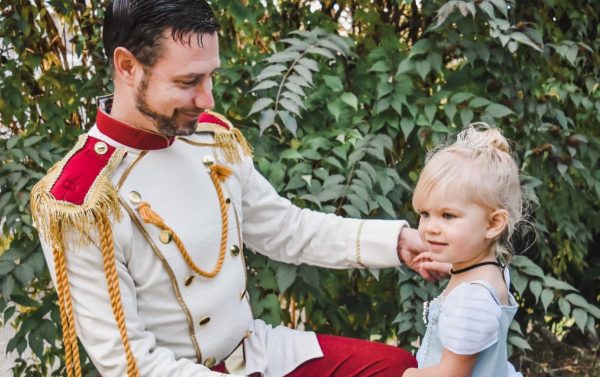 Dressed up as Cinderella and Prince Charming for trunk or treat